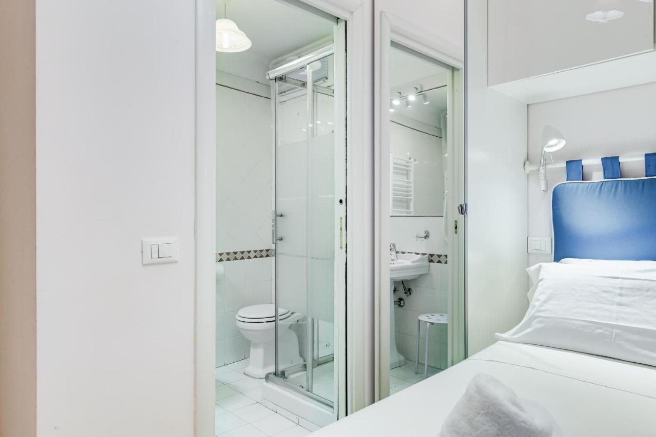 רומא Trevi Fountain Modern Apartment מראה חיצוני תמונה