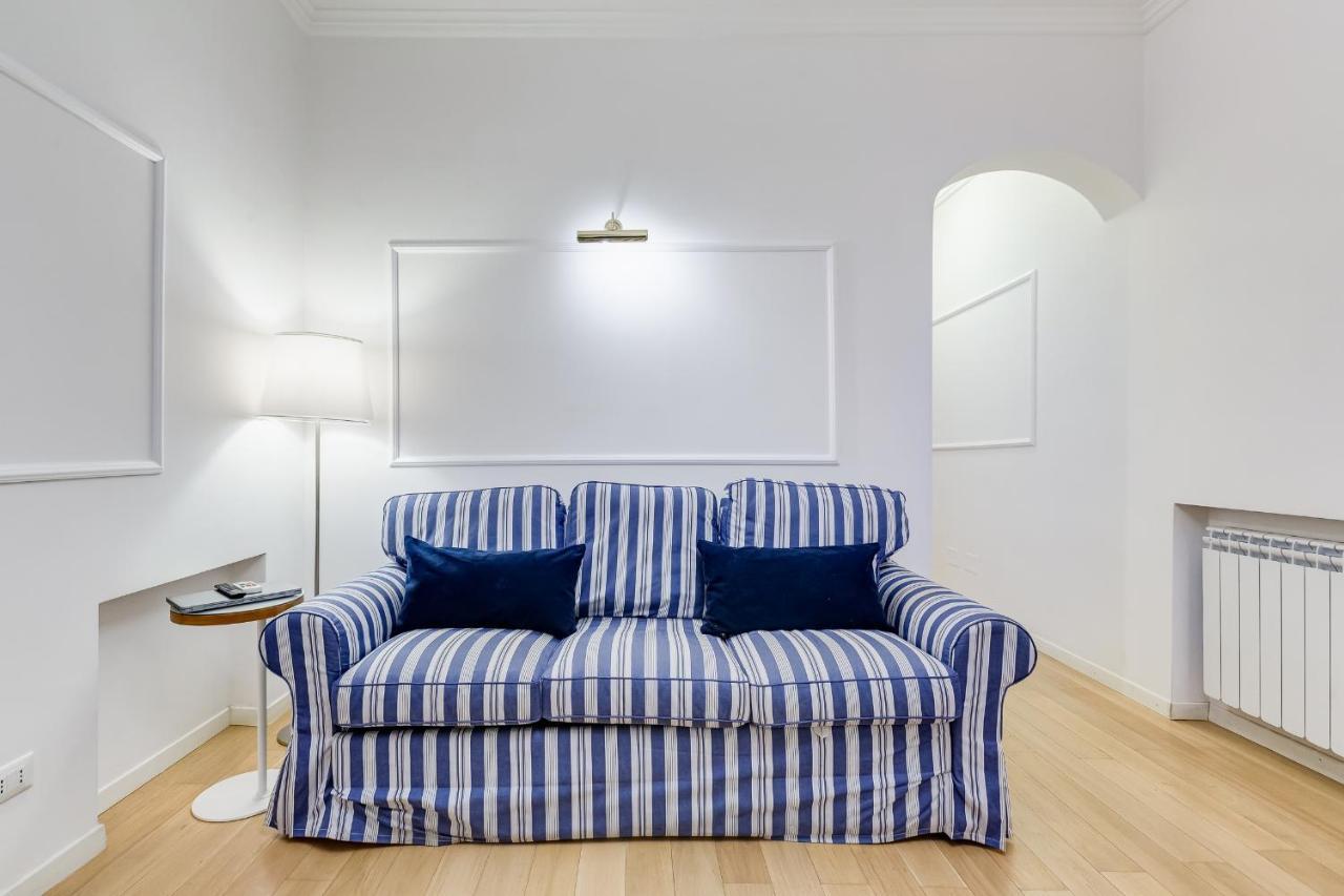 רומא Trevi Fountain Modern Apartment מראה חיצוני תמונה