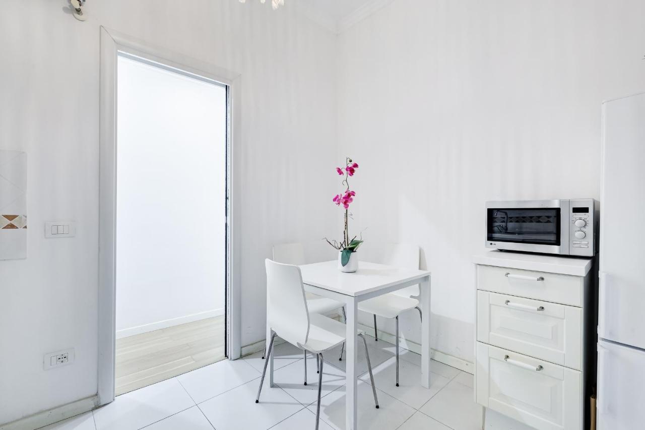 רומא Trevi Fountain Modern Apartment מראה חיצוני תמונה